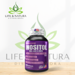 Frasco morado de Inositol Myo y D-Chiro con Ashwagandha y Vitamina D, 100 cápsulas para salud femenina, sobre superficie de madera.