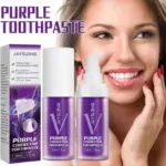 Set x2 de pasta dental morada líquida blanqueadora Jaysuing de 30ml con dispensador, caja y modelo sonriente de fondo.