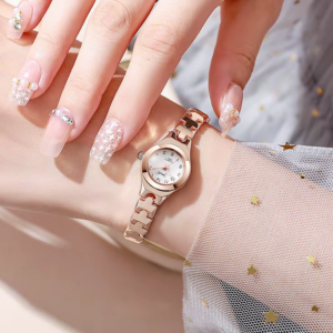 Reloj Dorado Elegante