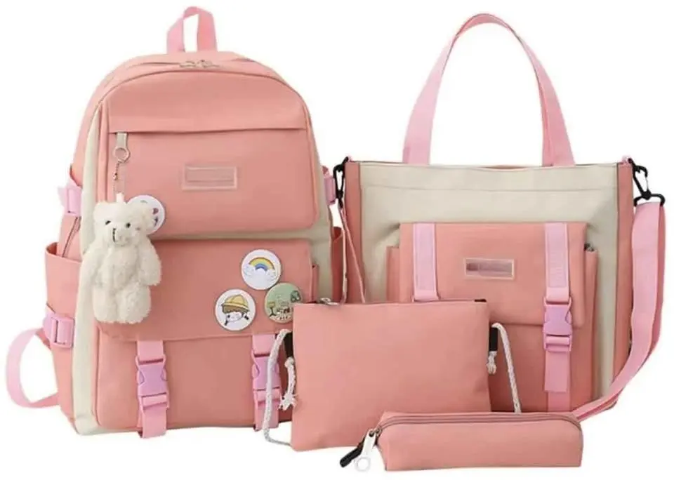 Set escolar 5 en 1 rosa y crema: morral con peluche, bolso tote, bolso pequeño, neceser y cartuchera para organizar útiles y accesorios.