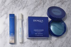 Kit Roll On y Parches de Péptidos de Cobre para Contorno de Ojos - Ilumina la mirada y reduce la hinchazón
