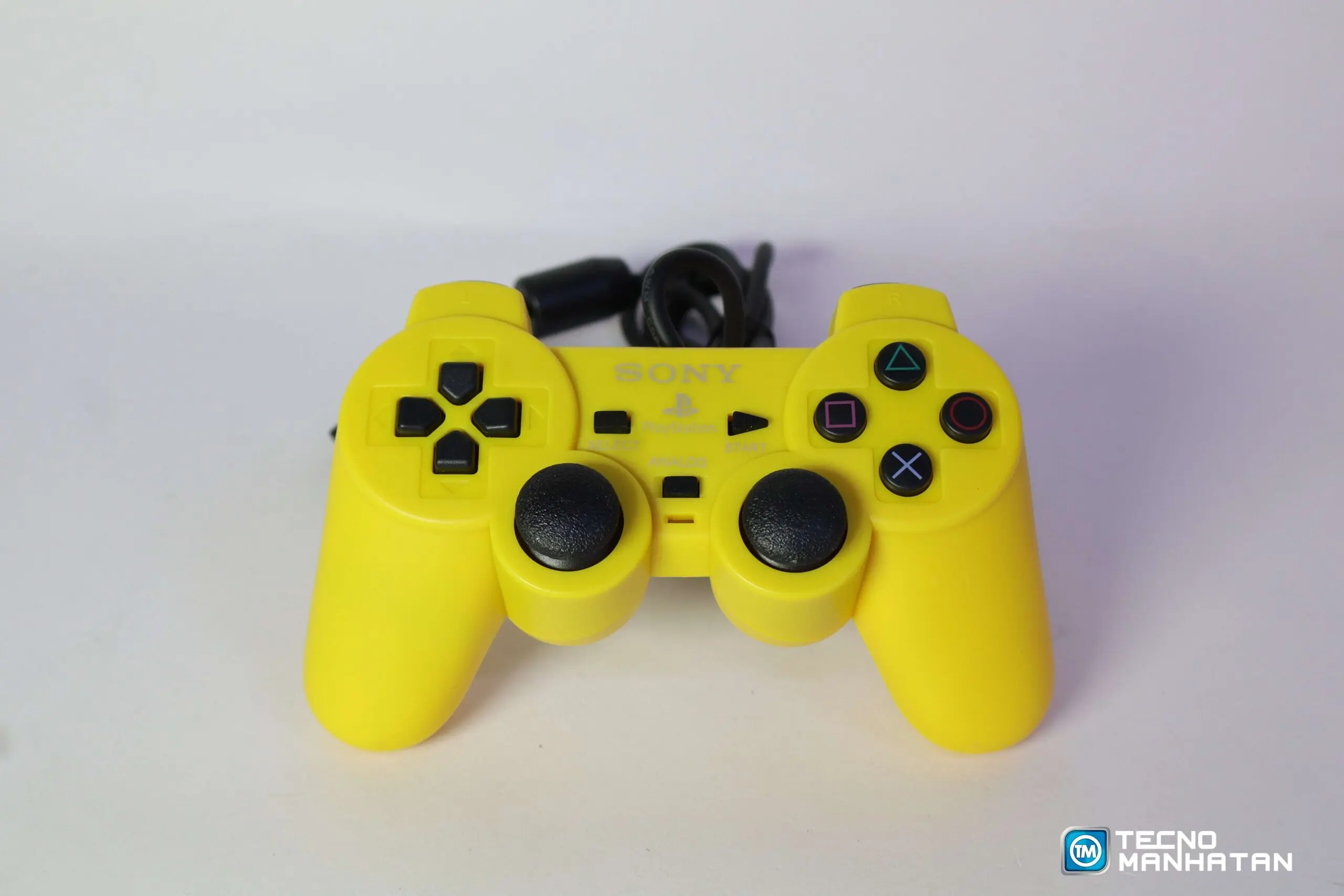 Control de Cable Tipo Playstation 2 - Imagen 3