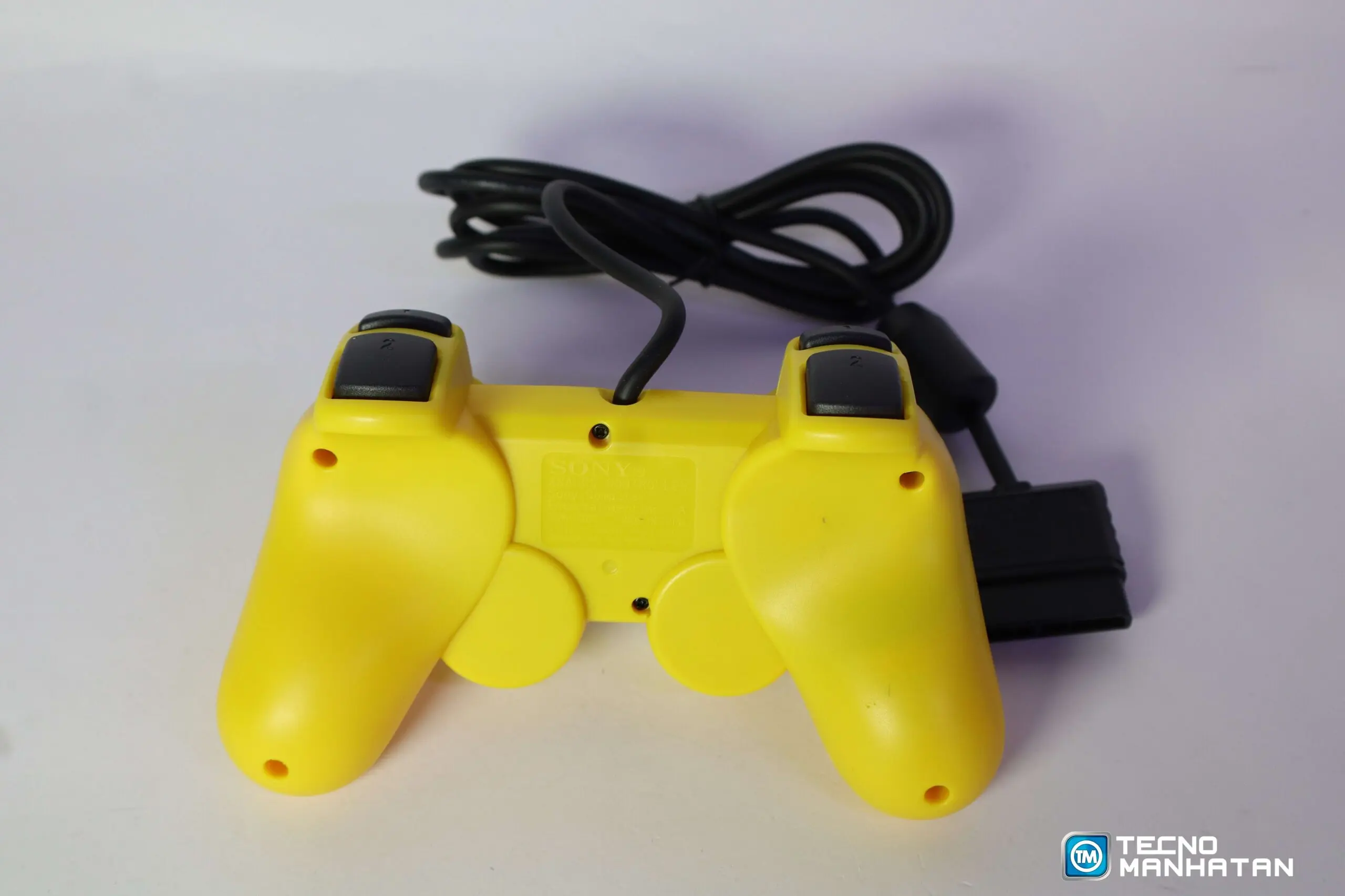 Control de Cable Tipo Playstation 2 - Imagen 2