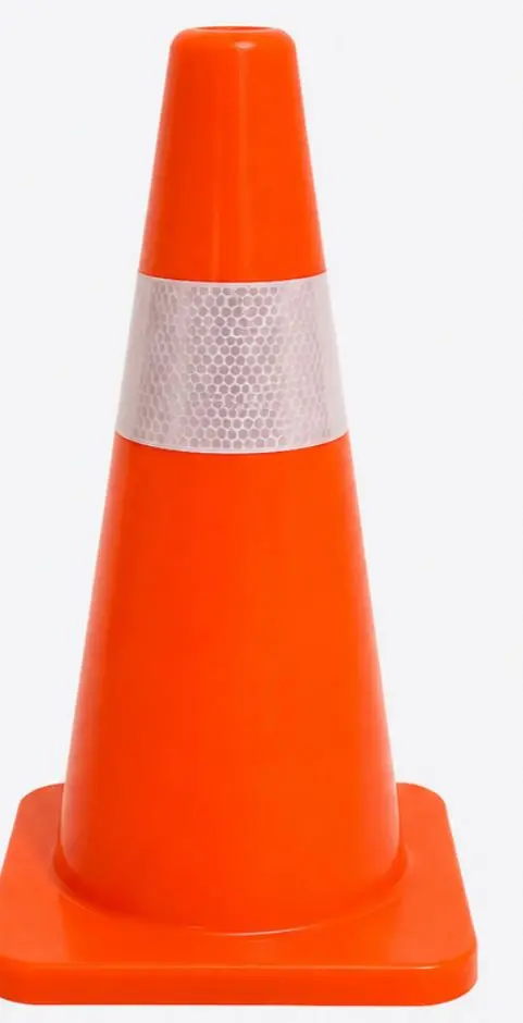 Cono de señalización vial naranja de 20 pulgadas con banda reflectiva blanca tipo panal y base cuadrada de apoyo.