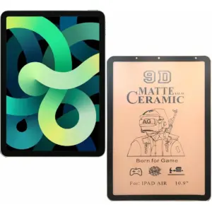 Protector de pantalla cerámico mate para iPad Air 10.9 pulgadas, incluye lámina con diseño gamer y superficie antirreflejo junto a una tablet encendida.