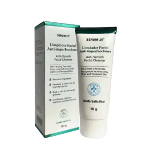 Tubo de limpiador facial antiimperfecciones con ácido salicílico de 110 g junto a su caja de empaque con detalles en verde y blanco.