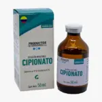 Caja y frasco ámbar de 50 ml de cipionato de estradiol inyectable para uso veterinario, con etiqueta blanca y detalles en verde y azul.