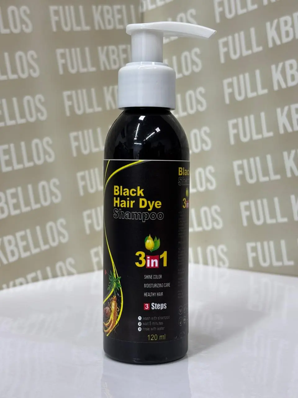 Botella dispensadora de champú tinte negro 3 en 1 con extractos naturales, presentación de 120 ml sobre superficie blanca.