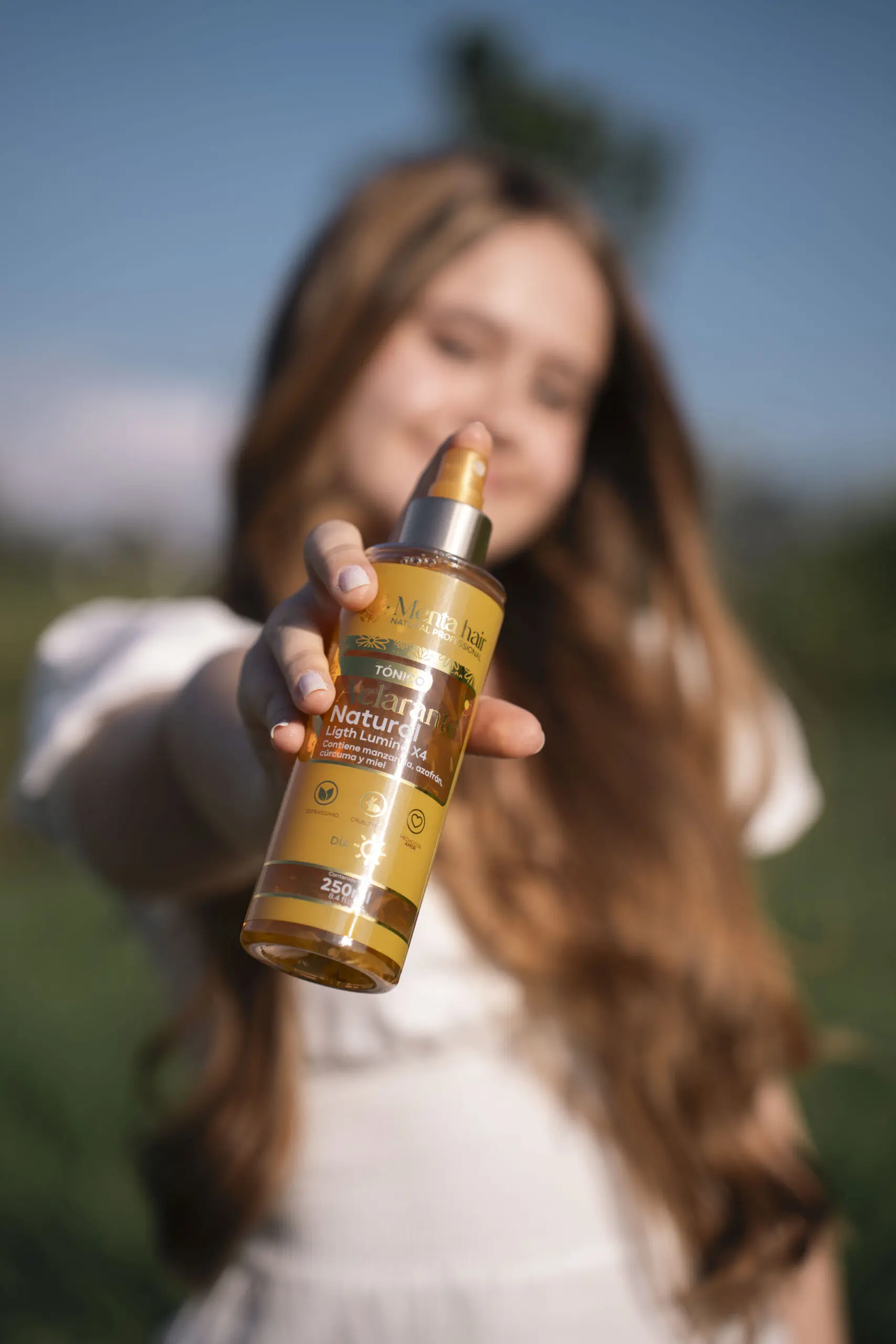 Tónico Aclarante Capilar Natural Light Lumina 250 ml x2 - Aclara tu cabello progresivamente mientras devuelves el brillo natural