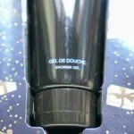 Set de Regalo Perfume Bleu de Chanel con Gel de Ducha - Proyecta sofisticación y confianza en tus eventos diarios - Imagen 3