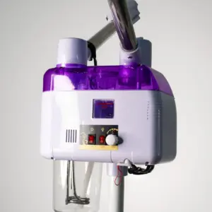 Vaporizador de ozono profesional blanco con sección morada traslúcida, panel de control y recipiente de vidrio transparente.