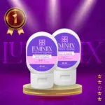 Set de dos frascos blancos con etiqueta morada y rosa de Luminix de 60 mililitros cada uno, sobre podio dorado con medalla de primer puesto.