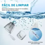 Aspirador nasal eléctrico para bebé con piezas desmontables transparentes sumergidas en agua y nota de advertencia sobre no mojar el cuerpo principal.