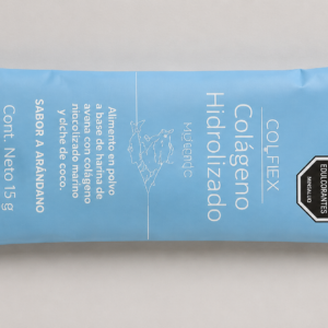 Sobre individual de colágeno hidrolizado en polvo sabor arándano con diseño azul claro, de 15 gramos.