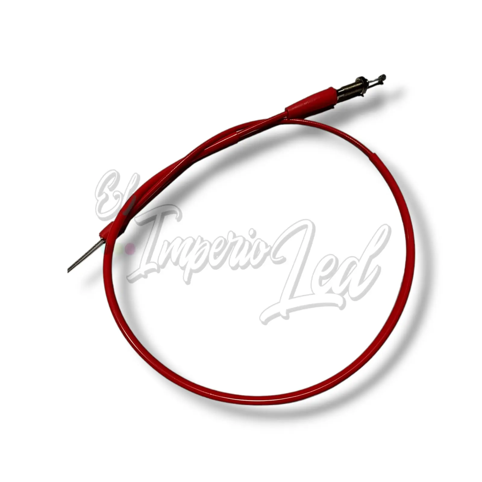 Guaya de acelerador universal para moto de color rojo, dispuesta en forma circular con terminal metálico en un extremo.