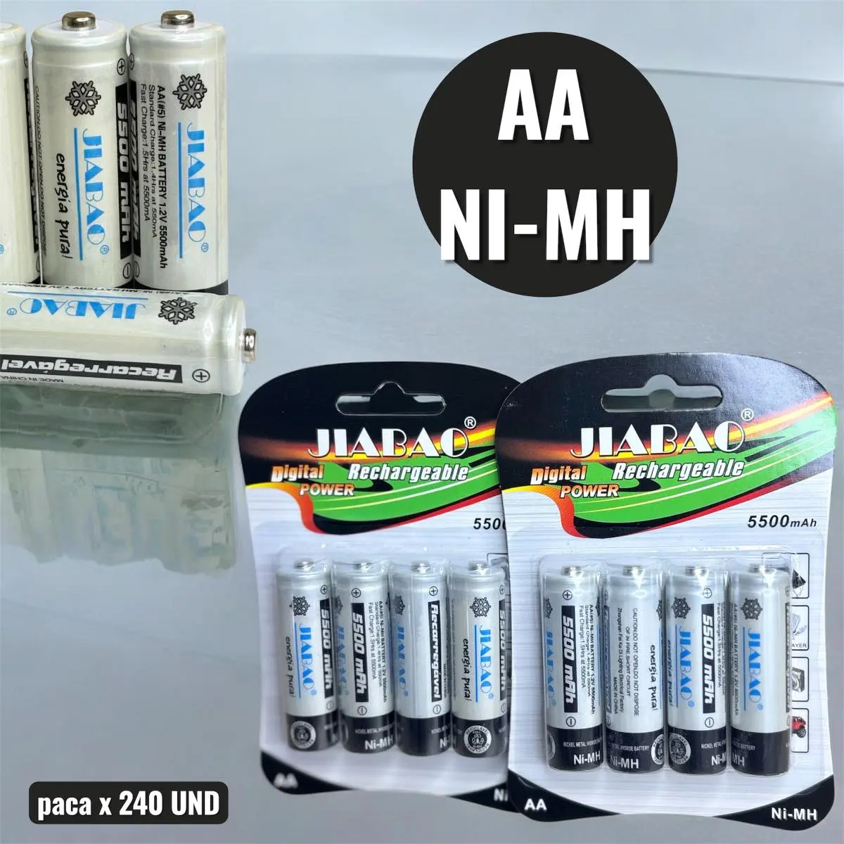 Pilas recargables AA Ni-MH 5500 mAh sueltas y en dos blísteres plásticos, con etiquetas blancas y azules.