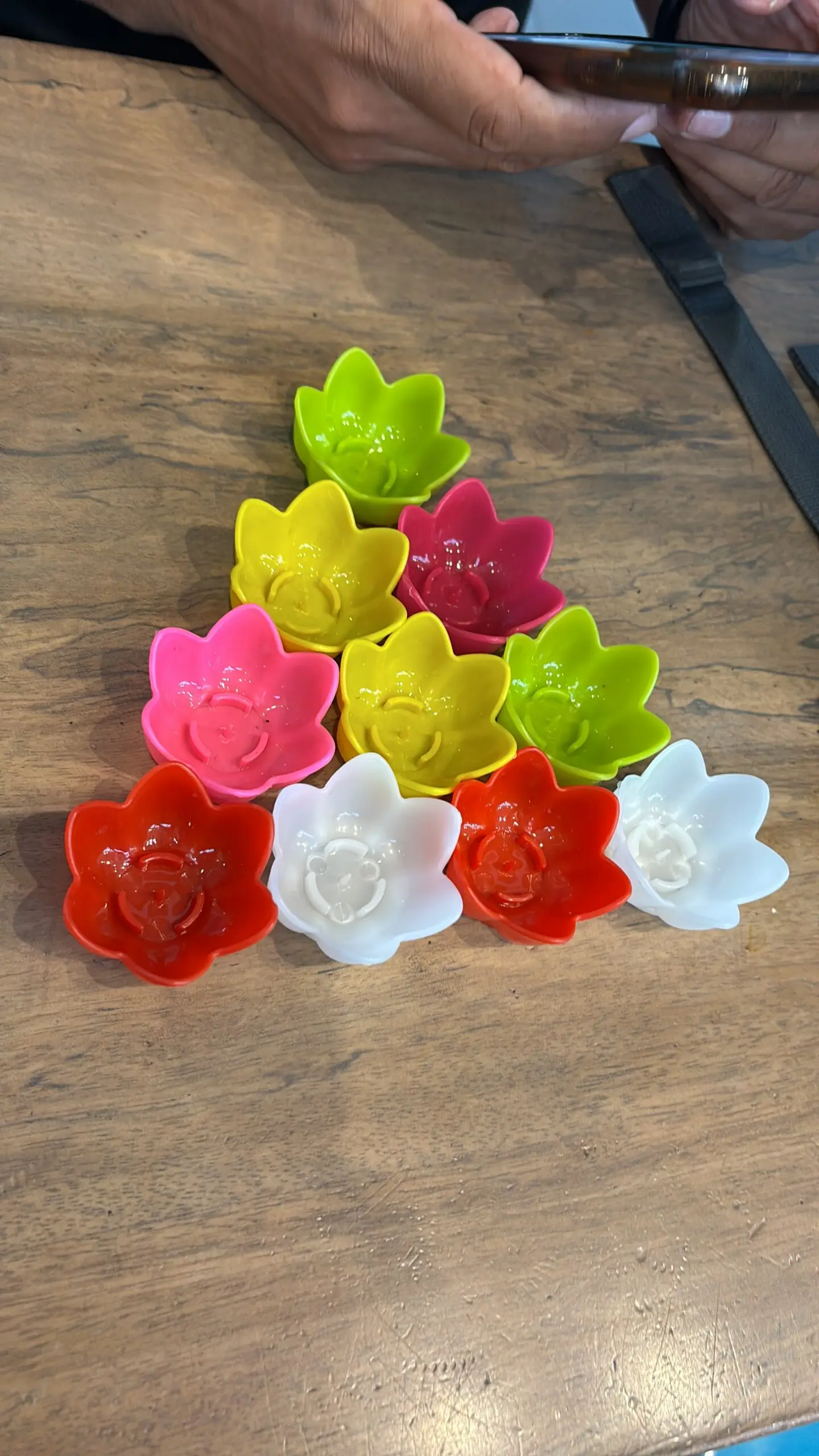 Portavela Soporte Base Para Velitas Set x 10 - Decora tus celebraciones evitando derrames de cera - Imagen 2