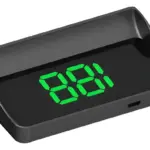 Velocímetro HUD GPS para auto con carcasa negra mate y pantalla digital LED verde que muestra el número 88, diseñado para proyección frontal.