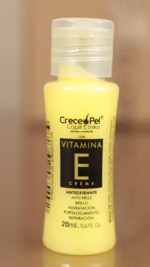 Set x5 Ampolleta Capilar Vitamina E Crema 20ml Tratamiento Reparador - Sella puntas abiertas y restaura el brillo natural del cabello