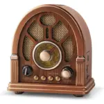 Radio retro portátil en acabado cobrizo y textura de madera, con dial circular central, perillas de control y rejilla acústica superior.