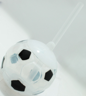 Set x4 Termo infantil con pitillo diseño de balón de fútbol - Motiva la hidratación diaria de los niños