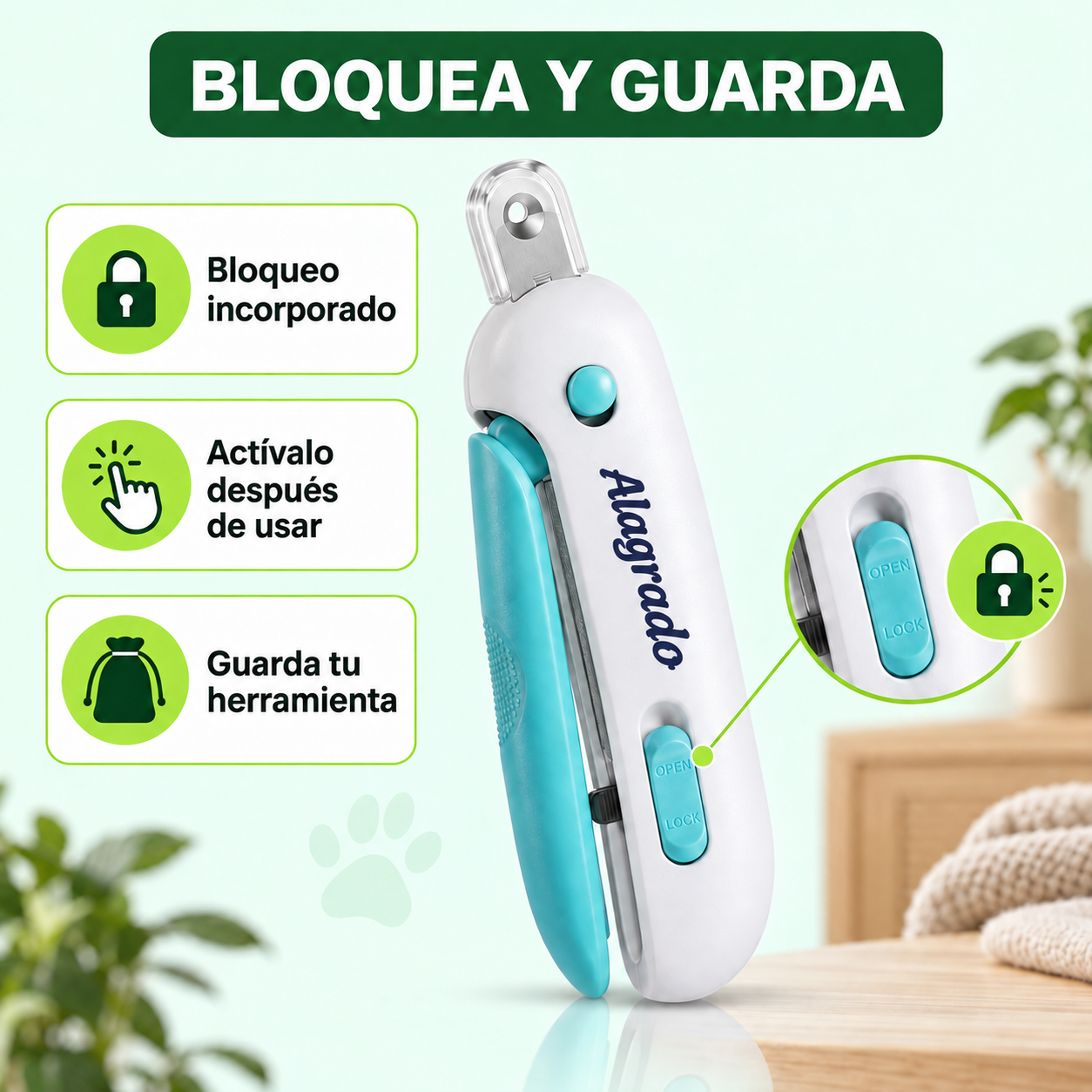 Cortaúñas para gatos blanco y celeste con seguro deslizante open y lock y protector circular en un extremo sobre superficie de madera